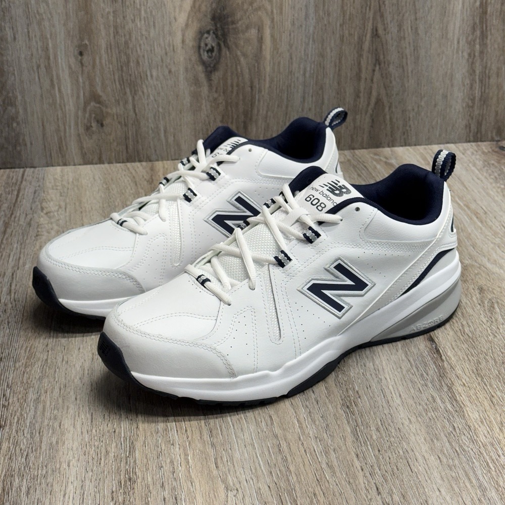 New Balance Walking Shoes Mens 14 2E White Leather Comfort Sneakers 608 V5 EUC
